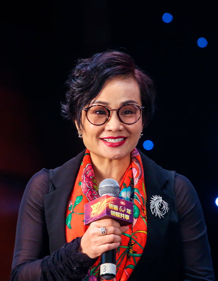 單點擊穿：把功效性化妝品研發這件事干100年